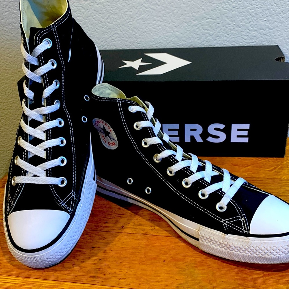 Converse Chuck Taylor Size 12 WIDE
